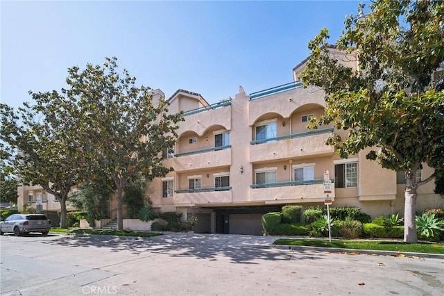 10659 Bloomfield St, Toluca Lake, CA 91602 - view of property