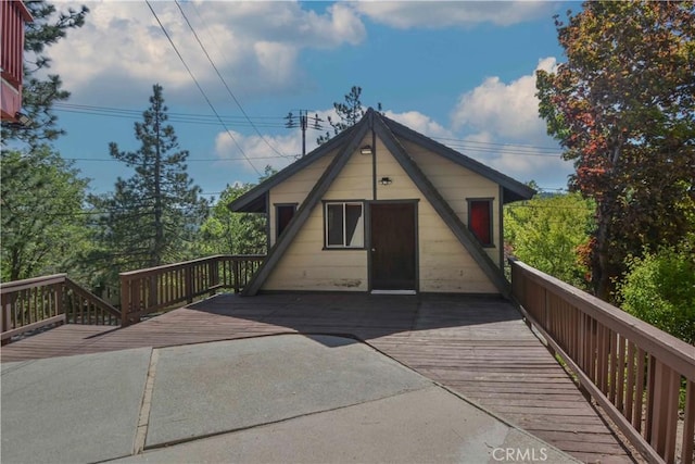 28680 Zion Dr, Lake Arrowhead, CA 92352 - rear view of property featuring a wooden deck