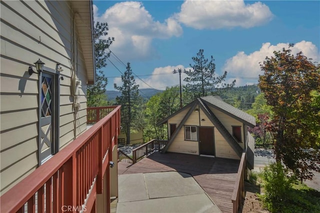 28680 Zion Dr, Lake Arrowhead, CA 92352 - view of home's exterior with a deck