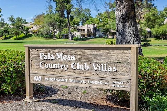 4119 Oak Island Ln, Fallbrook, CA 92028 - community sign featuring a residential view and a yard