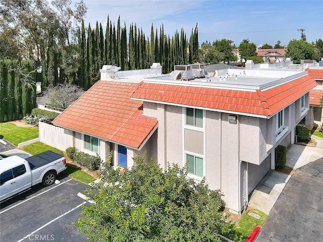 1189 N Sunflower Ave, Covina, CA 91724 - view of property featuring uncovered parking