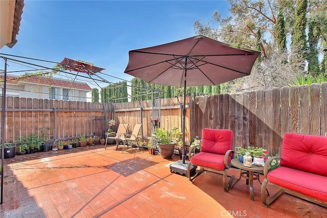 1189 N Sunflower Ave, Covina, CA 91724 - fenced backyard with a patio