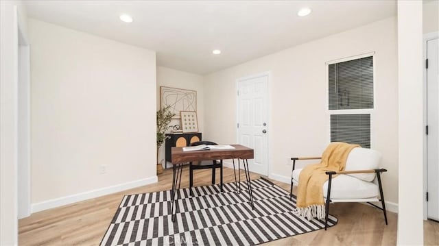 19029 Pires Ave, Cerritos, CA 90703 - living area featuring baseboards, light wood-type flooring, an office area, and recessed lighting