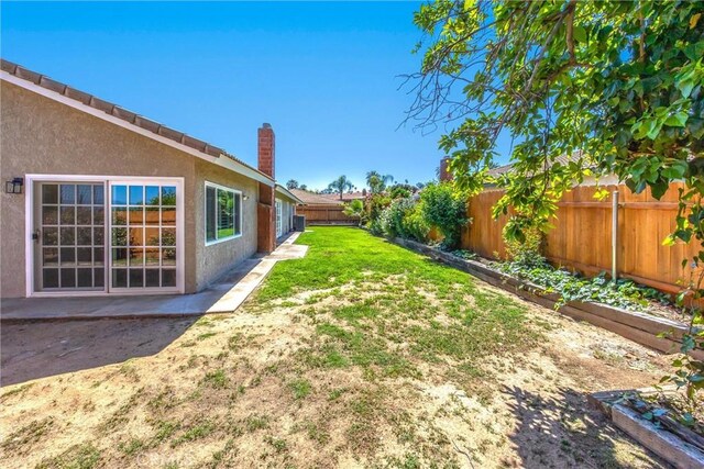 1456 Fernwood Dr, Redlands, CA 92374 - view of yard