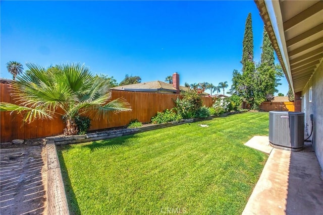 1456 Fernwood Dr, Redlands, CA 92374 - view of yard with central AC