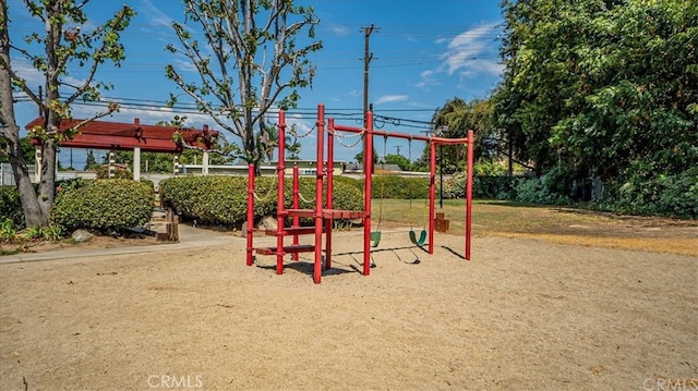 9900 Tagus St Unit 30, Pico Rivera, CA 90660 - view of community playground