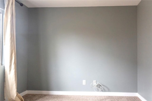 980 Creston Way, Beaumont, CA 92223 - carpeted empty room featuring baseboards