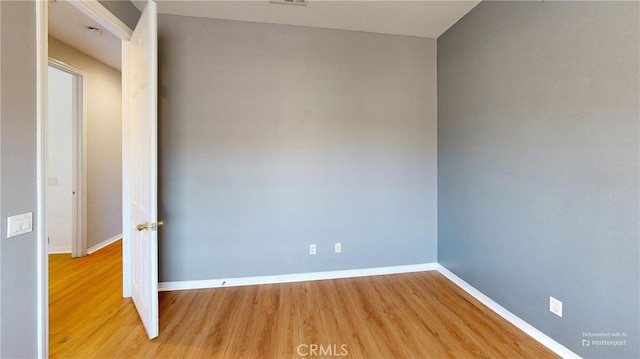 4322 Waterside Ln, Oxnard, CA 93035 - unfurnished room with wood finished floors and baseboards