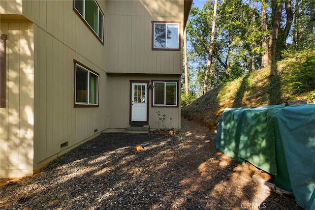 64 Rebie Way, Oroville, CA 95966 - rear view of house with crawl space