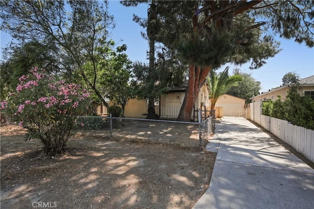 5940 Cedros Ave, Van Nuys, CA 91411 - photo 1