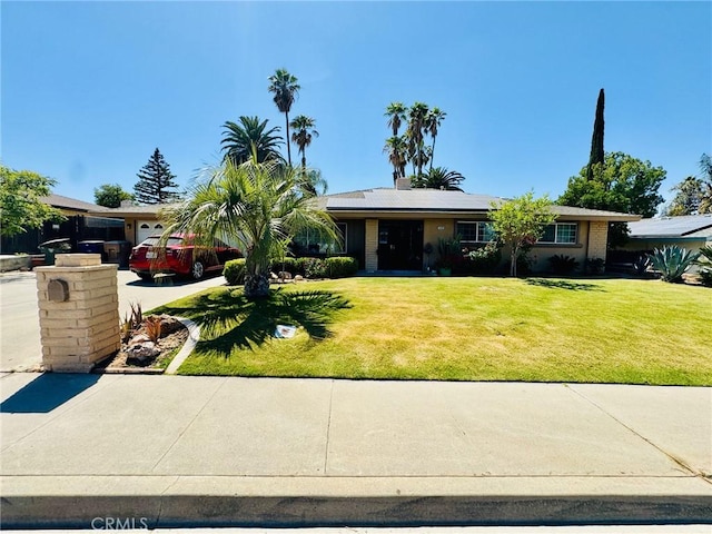 3208 Sunview Dr, Bakersfield, CA 93306 - photo 2