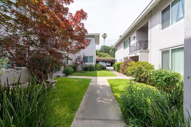 17141718 Grevelia, South Pasadena, CA 91030 - view of property's community with a yard