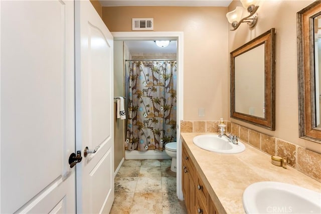 7659 Balasiano Ave, West Hills, CA 91304 - full bath with toilet and double vanity