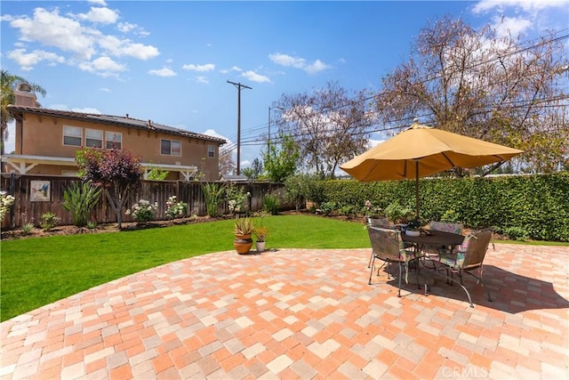 7659 Balasiano Ave, West Hills, CA 91304 - view of patio featuring outdoor dining space