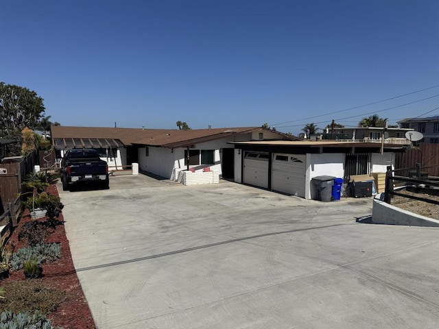 11041106 Gardena Rd, Encinitas, CA 92024 - ranch-style home with a garage