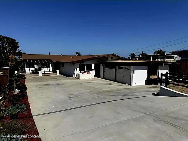 11041106 Gardena Rd, Encinitas, CA 92024 - ranch-style home featuring a garage and driveway