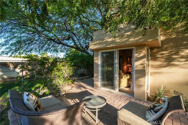 576 E Desert Holly Cir, Palm Springs, CA 92262 - view of patio / terrace