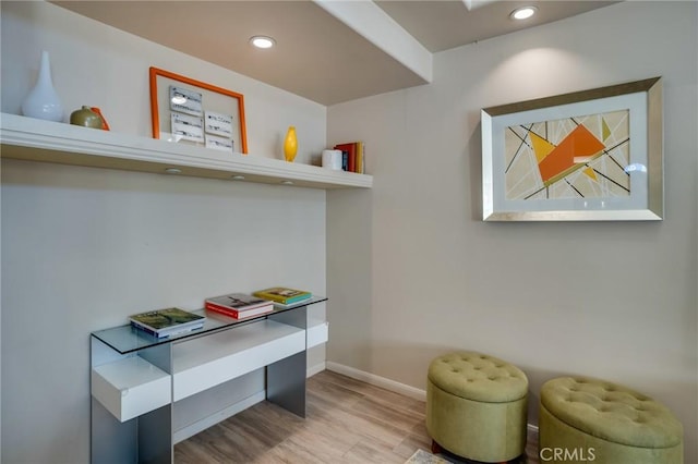 576 E Desert Holly Cir, Palm Springs, CA 92262 - detailed view of wood finished floors, baseboards, and recessed lighting