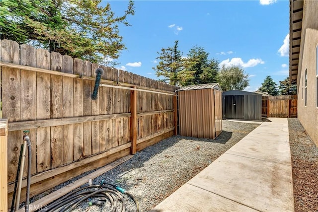 300 S Lombardi St, Porterville, CA 93257 - fenced backyard with a patio