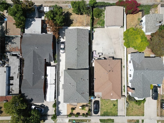 413 E 81st St, Los Angeles, CA 90003 - aerial view of property's location with nearby suburban area