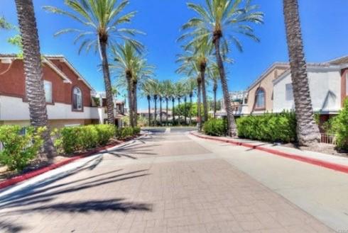 81 Anacapa Ct, Lake Forest, CA 92610 - photo 33