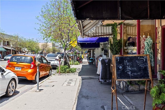 4180 Tujunga Ave, Studio City, CA 91604 - view of vehicle parking