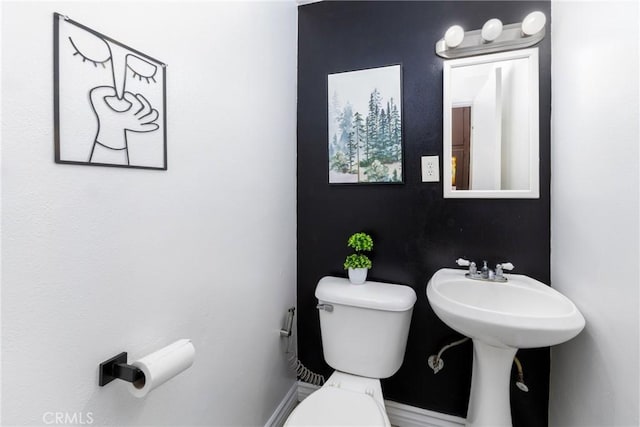 22892 Palm Ave, Grand Terrace, CA 92313 - half bath with toilet