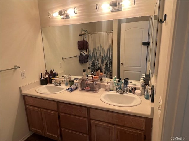 187 Woodbine Ln, Nipomo, CA 93444 - bathroom with double vanity and curtained shower