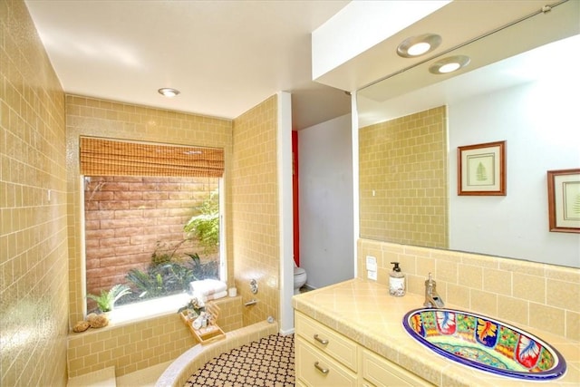 798 Drake St, Cambria, CA 93428 - photo 27