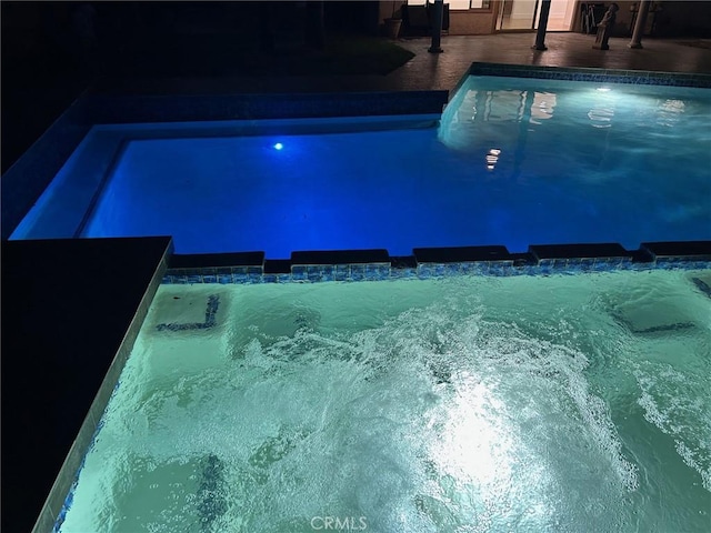 1250 Kinglake Dr, Diamond Bar, CA 91789 - view of pool with a pool with connected hot tub