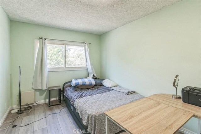 418 N Berlyn Ave, Ontario, CA 91764 - photo 19