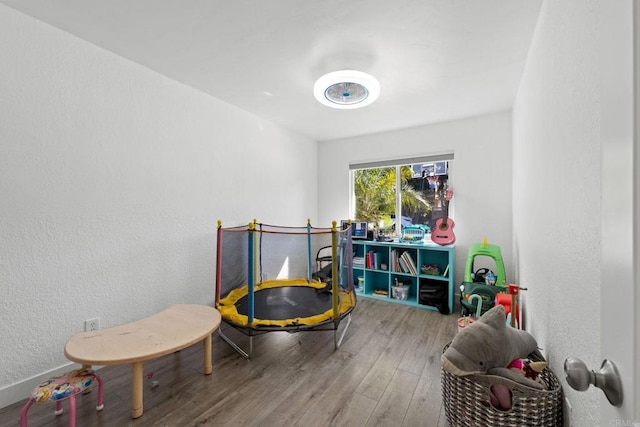2548 Katherine Ct, El Cajon, CA 92020 - playroom featuring wood finished floors and a textured wall