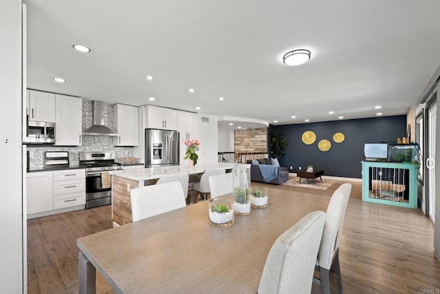 2548 Katherine Ct, El Cajon, CA 92020 - dining room with recessed lighting, wood finished floors, and baseboards