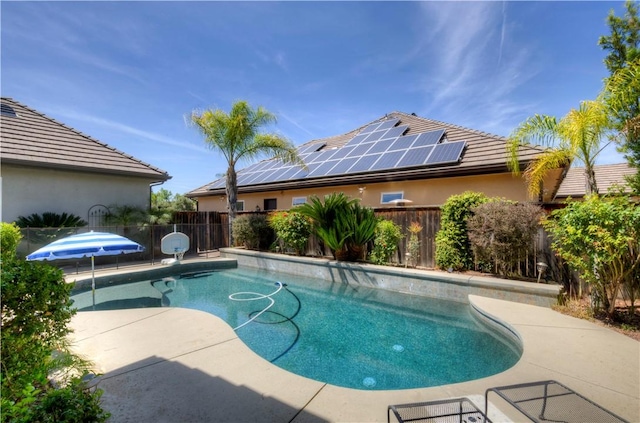 2096 E Olympic Ave, Fresno, CA 93730 - view of pool featuring a fenced backyard