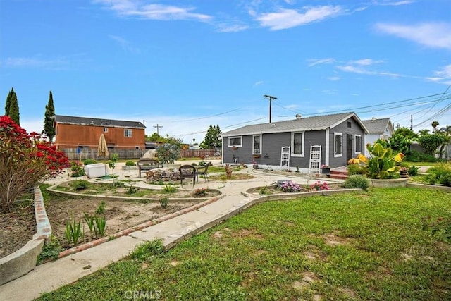 2368 E 107th St, Los Angeles, CA 90002 - rear view of property with a patio area