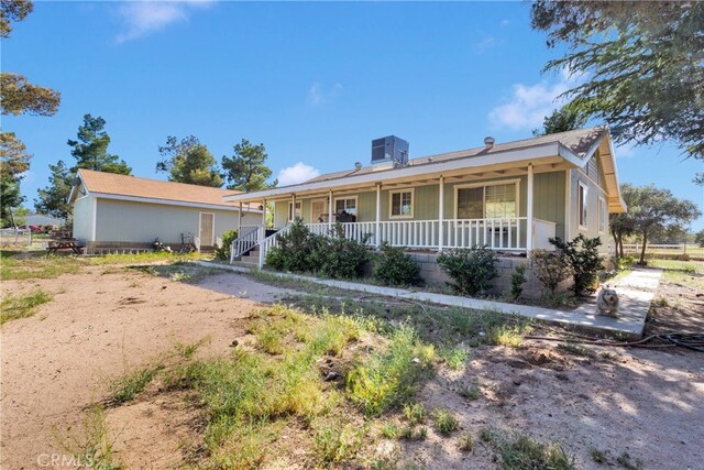 5635 Honeyhill Rd Unit A & B, Oak Hills, CA 92344 - view of front of house featuring covered porch
