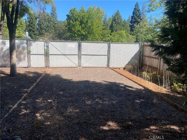 1585 Gate Ln, Paradise, CA 95969 - view of yard with a gate