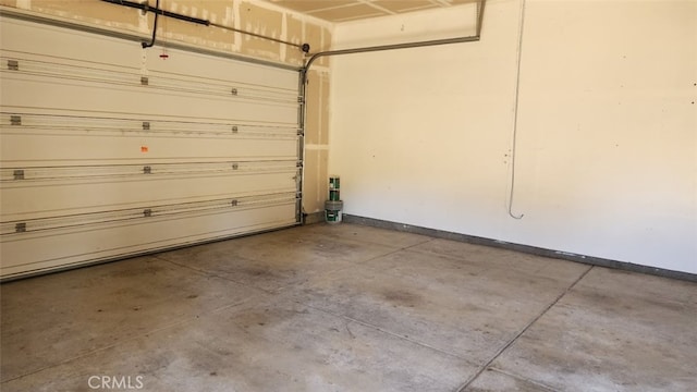 10372 Christo Way, Elk Grove, CA 95757 - garage with baseboards