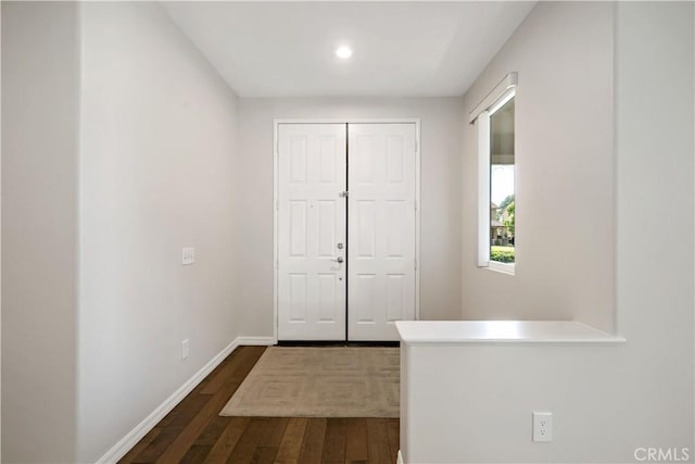 31484 Britton Cir, Temecula, CA 92591 - entryway with dark wood-style floors, baseboards, and recessed lighting