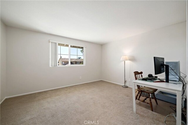 31484 Britton Cir, Temecula, CA 92591 - carpeted home office with baseboards