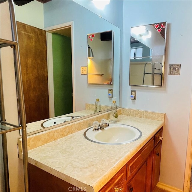 2521 Cedarwood Dr, Pine Mountain Club, CA 93222 - bathroom with vanity