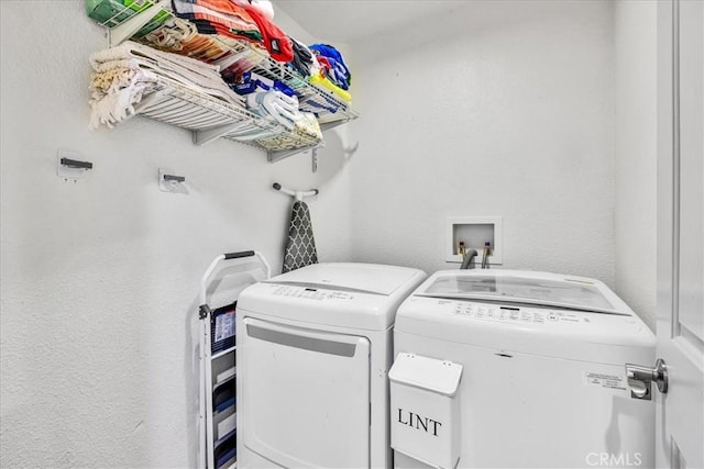 5947 Lupine Ave Unit 29, Palms, CA 92277 - laundry room featuring washing machine and dryer