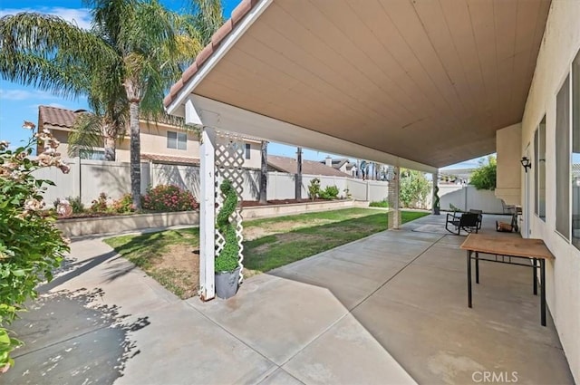24320 Calle Estancia, Murrieta, CA 92562 - fenced backyard featuring a patio