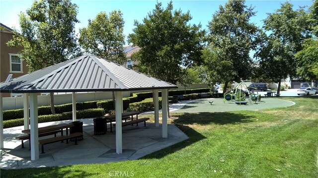 706 Leather Oak Ln, Pomona, CA 91766 - view of property's community with a gazebo and a lawn