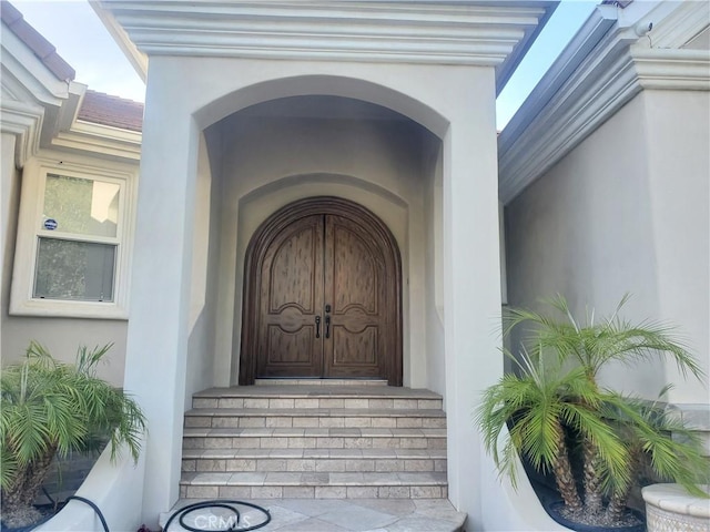 485 Kathleen Dr, Newbury Park, CA 91320 - doorway to property featuring stucco siding