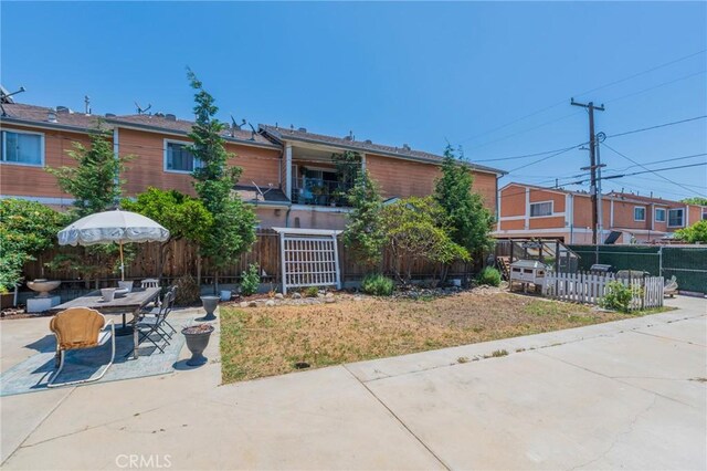 1120 W Chestnut St, Anaheim, CA 92805 - photo 32