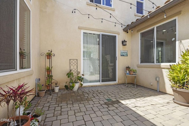 1269 Hacienda Dr, Oxnard, CA 93030 - view of patio / terrace