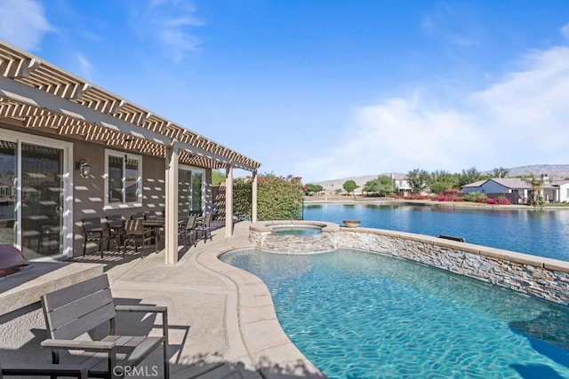 84250 Tramonto Way, Indio, CA 92203 - view of pool with a pergola, a pool with connected hot tub, a patio, and a water view