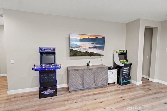 84250 Tramonto Way, Indio, CA 92203 - living room with wood finished floors and baseboards