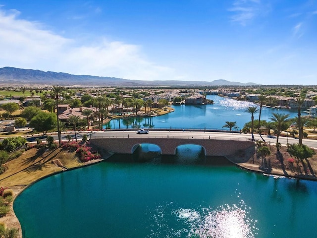 84250 Tramonto Way, Indio, CA 92203 - aerial view of a water and mountain view